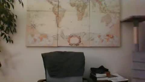 hairypussylover089 online show from November 27, 6:21 am