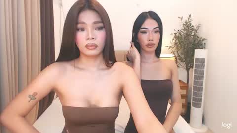 YOUR SIDECHIC HAILEY online show from July 1, 6:27 pm