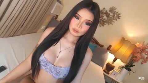 Snapshot of haisleypalmer chatting on October 18, 12:59 am YOUR SIDECHIC HAILEY online show from October 18, 12:59 am