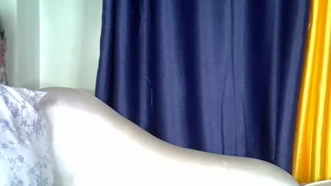 haizel online show from October 22, 11:45 am