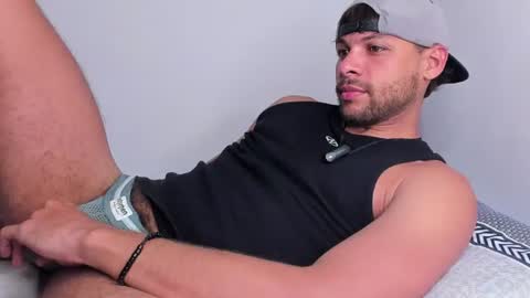 Independent       model  online show from July 3, 4:28 am