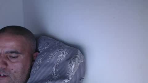 Snapshot of haled_77 chatting on December 4, 3:15 pm haled_77 online show from December 4, 3:15 pm