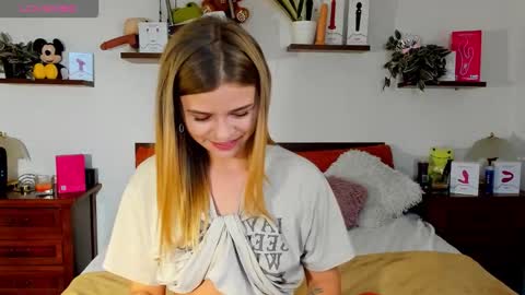 Haley online show from November 15, 9:22 am