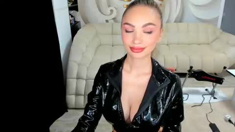 Haleysweetest online show from August 1, 9:38 pm