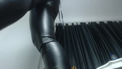 Halley Raven online show from October 28, 9:16 pm