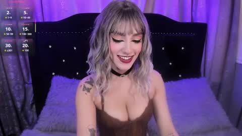 Halls Red online show from March 9, 10:03 pm