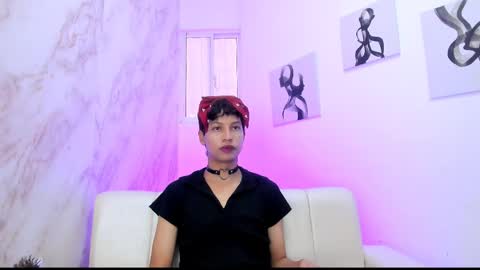 Hamsel  online show from April 30, 6:13 pm