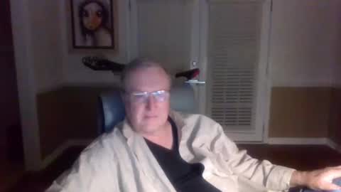 Han online show from November 7, 11:23 am