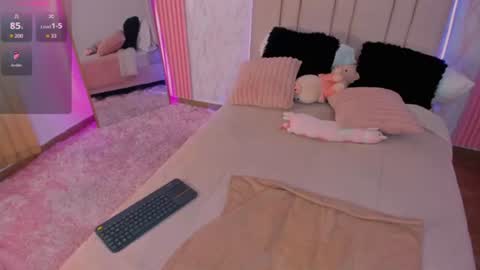 Hanna Rosse online show from July 10, 4:12 pm
