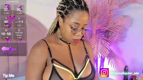 hanaahquinn online show from July 11, 11:46 am
