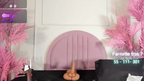 hanaahquinn online show from January 15, 11:41 am