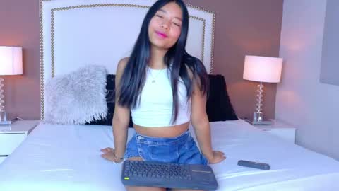 Hanna online show from May 7, 12:56 pm