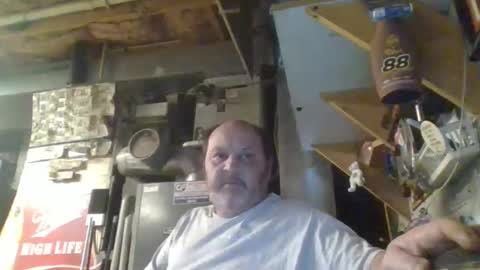 naked man online show from February 8, 7:12 am