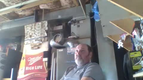 naked man online show from October 5, 5:09 pm