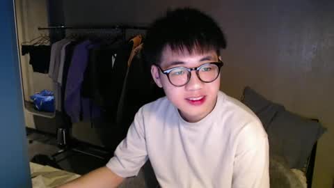 handsome_mannn online show from March 10, 11:16 pm