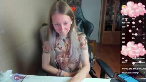 Mila online show from October 17, 5:28 pm