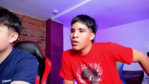 leonardfarrucknick and otis online show from March 3, 12:34 pm