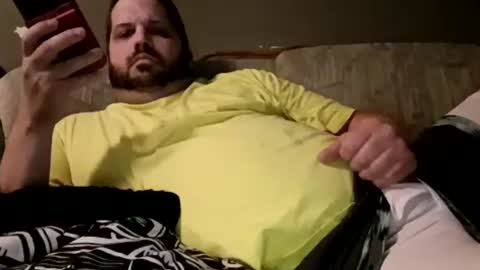 Handsomedaddy198923 online show from June 18, 6:52 am