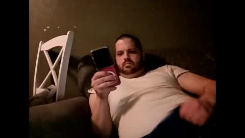 Handsomedaddy198923 online show from March 3, 7:59 am