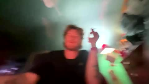 hankdurango online show from May 10, 3:35 am