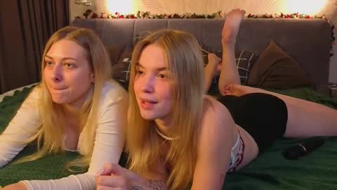 Sweden online show from December 17, 5:30 pm