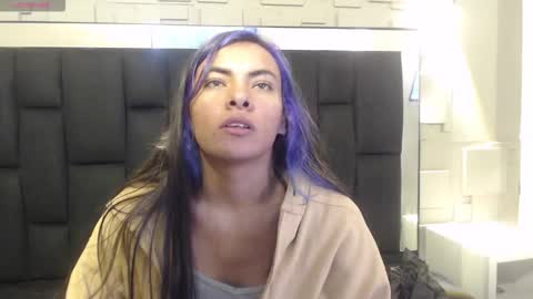 Hanna online show from December 4, 2:16 pm