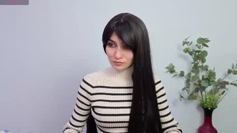 Sara online show from June 17, 3:28 pm