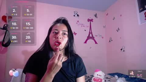 Snapshot of hanna_girl21 chatting on October 22, 11:56 am HANNA online show from October 22, 11:56 am