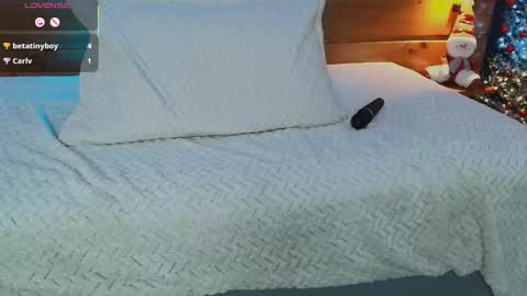 Hanna online show from November 28, 3:03 am