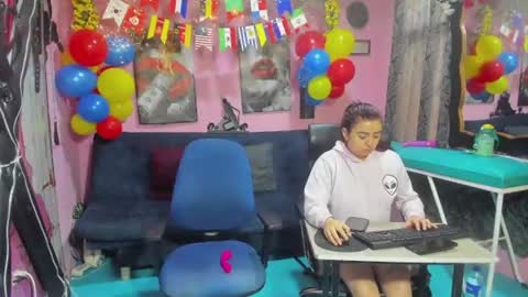 Hanna online show from June 18, 12:10 pm