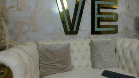 EVA online show from April 30, 3:00 am