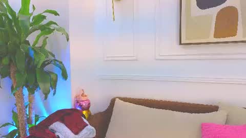 HANNA SOFIA online show from June 20, 10:43 am