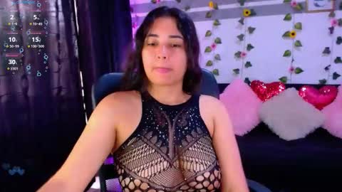 hannaagt online show from November 28, 3:41 pm