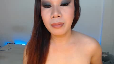 Hannah online show from April 25, 4:58 am
