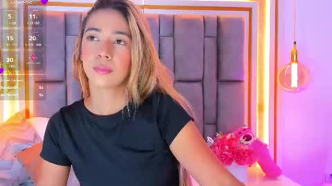 Eliana online show from July 15, 1:11 am