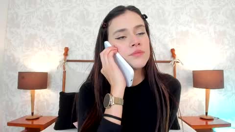 Hanna online show from April 30, 1:43 am
