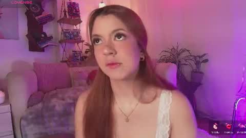 hannah_lovee online show from July 21, 2:35 am