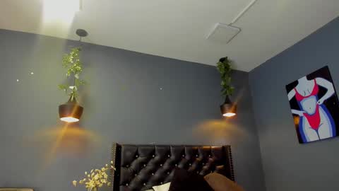 Snapshot of hannah_miller__ chatting on February 25, 5:30 pm HANNAH MILLER online show from February 25, 5:30 pm