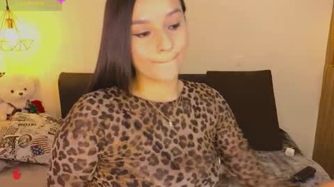 Hannah Williams online show from January 11, 3:34 am