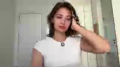 hannahinto online show from August 6, 12:36 pm