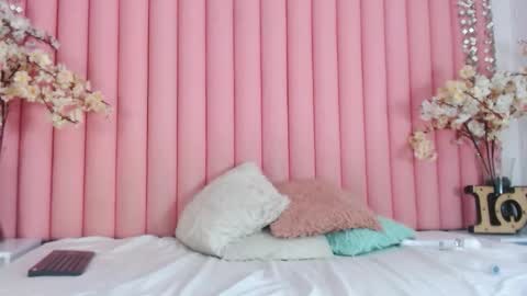 Hanna Venza online show from March 13, 5:22 am