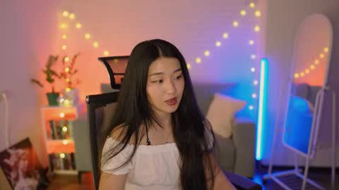 hannarosie online show from May 27, 5:21 pm