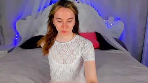 Hannavanilla online show from June 16, 8:18 am