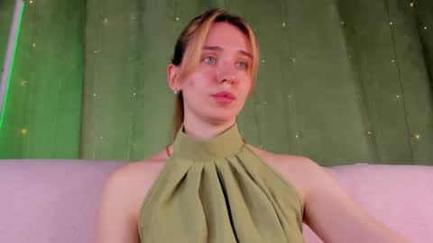 Hannavanilla online show from June 26, 9:48 am