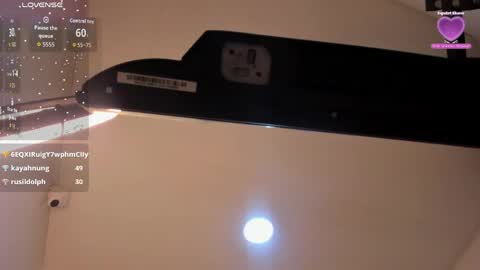 hannawen_ online show from April 29, 2:38 am
