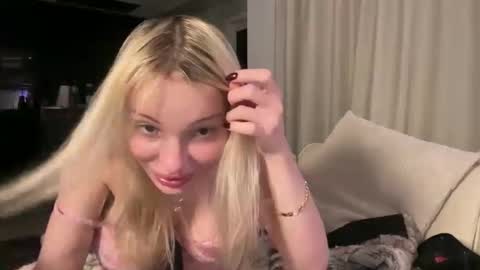  FREE LIMITED online show from February 13, 10:35 pm