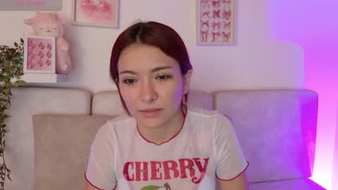 Yumii online show from May 1, 12:21 pm