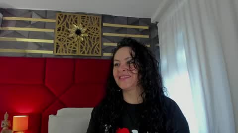 Hanny  online show from June 20, 12:11 pm