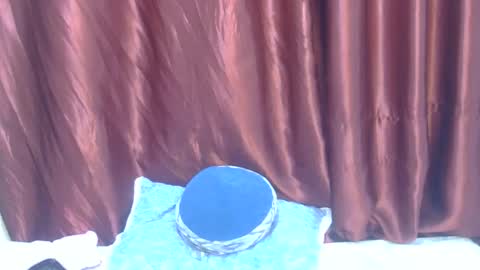 Snapshot of happy_darling chatting on October 21, 7:39 pm happy online show from October 21, 7:39 pm