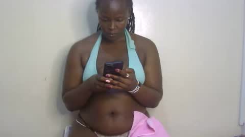 Snapshot of happy_darling chatting on October 17, 7:07 pm happy online show from October 17, 7:07 pm
